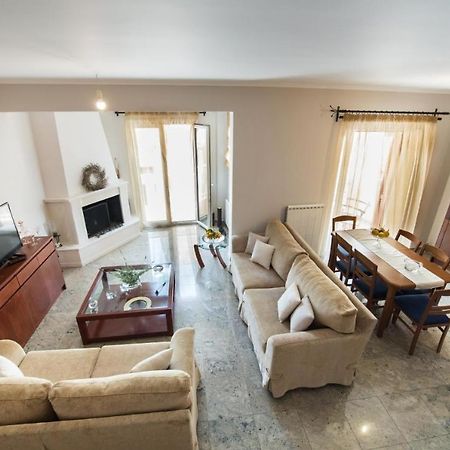 La Strada City House Apartment Lefkada City Bagian luar foto
