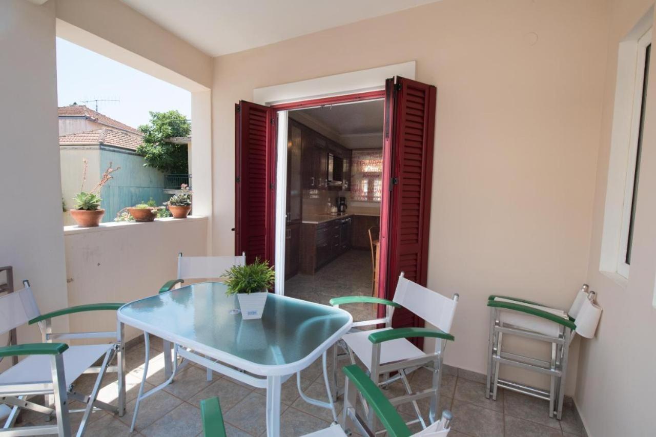 La Strada City House Apartment Lefkada City Bagian luar foto