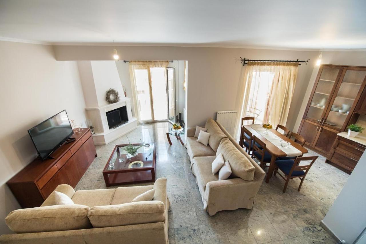 La Strada City House Apartment Lefkada City Bagian luar foto